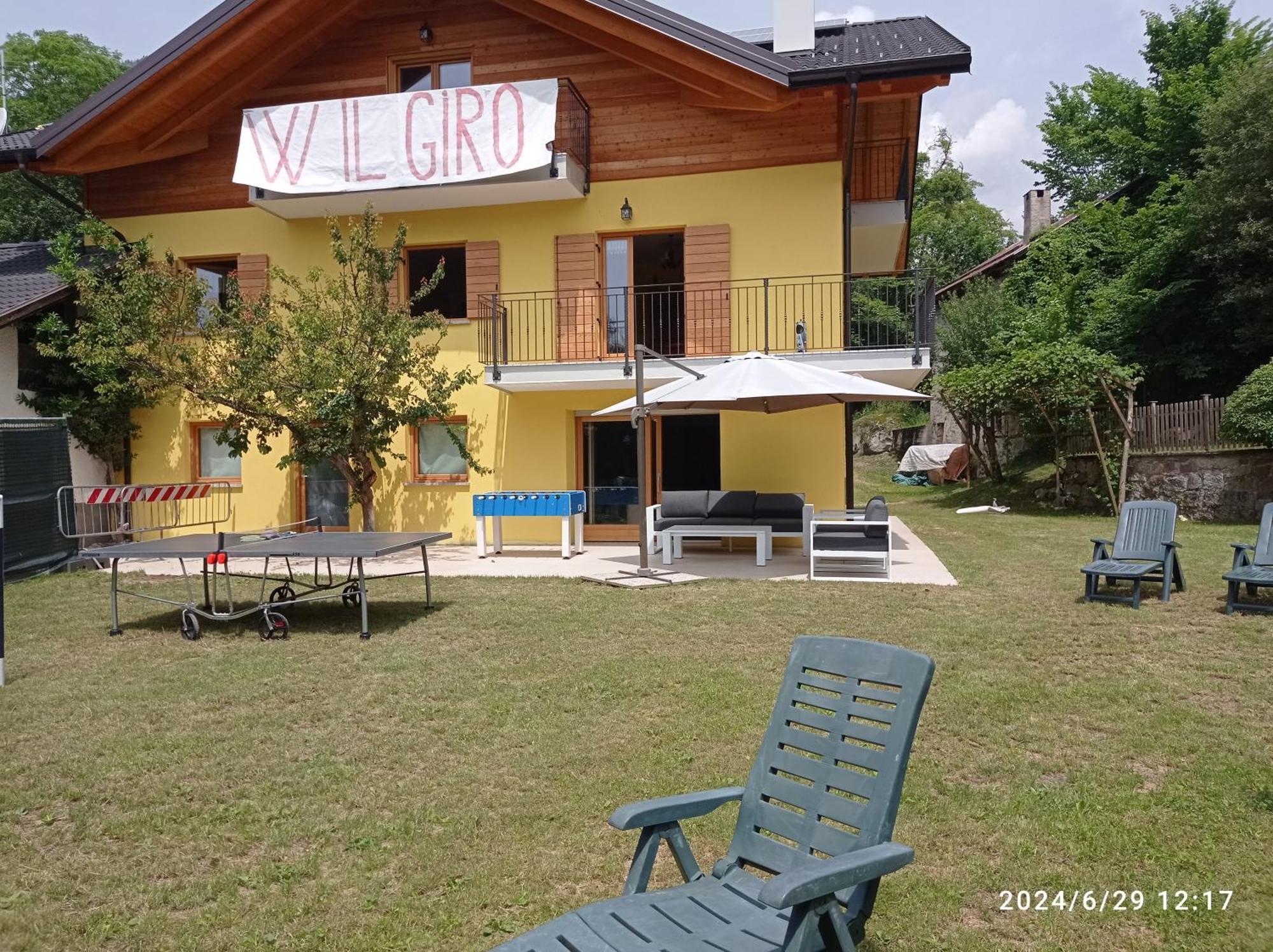 Baita Figliezzi Castello Tesino Exteriör bild